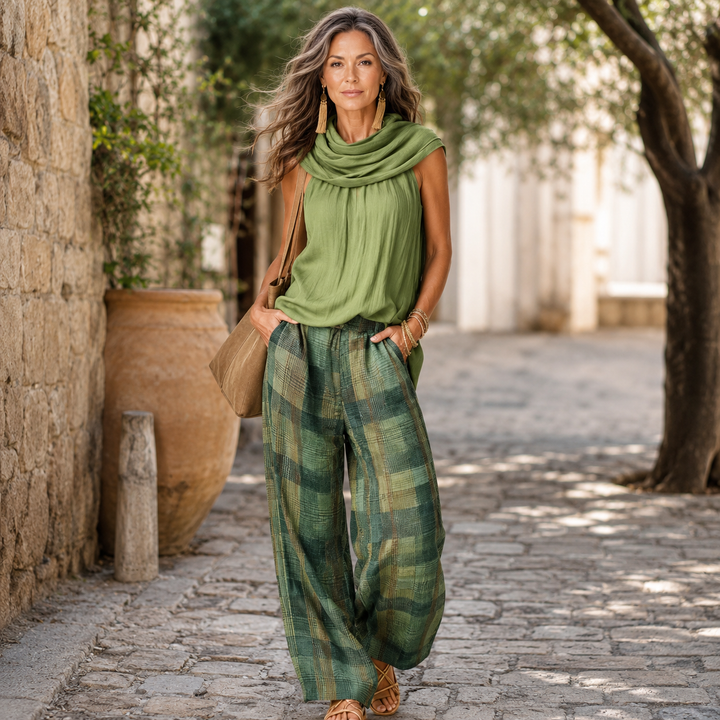 Sarlowe | Two-Piece Comfort Set