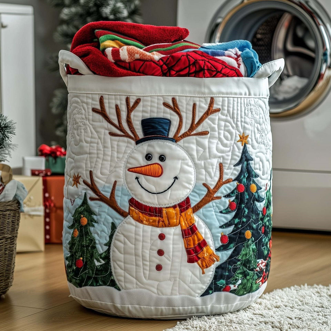 Reindeer Snowman quilted laundry basket